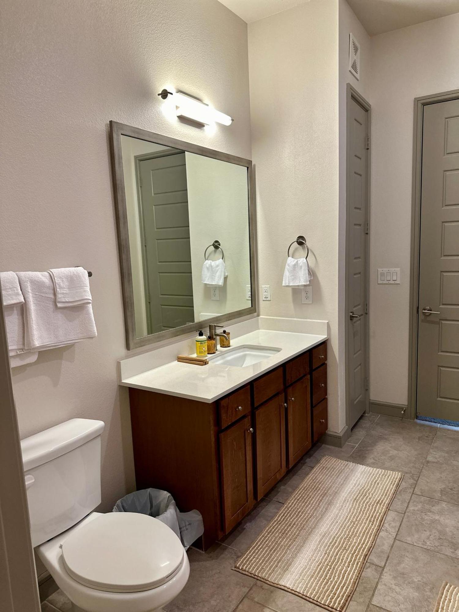 Downtown Houston Cozy Queen Suite Zewnętrze zdjęcie